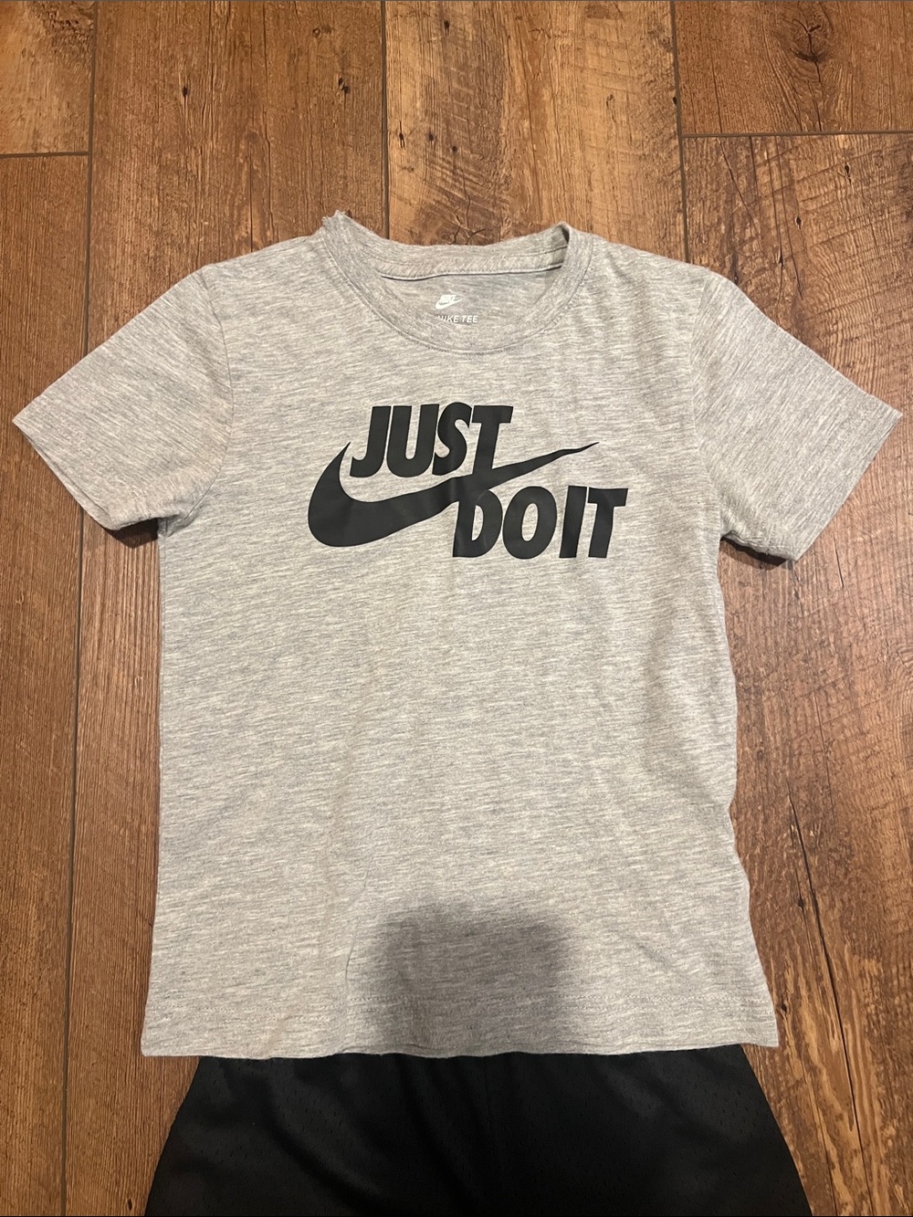 Nike Boys Active Set, size 7 - Picture 2 of 9